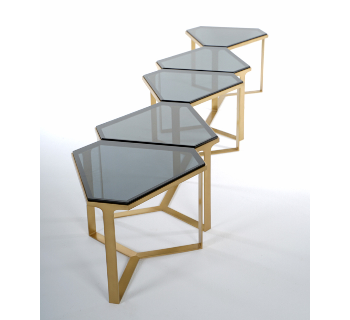 Комплект столиков FORMA Donghia, стоимость 2 200 000 руб.  Фотография 4